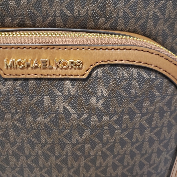 😍NWT Michael Kors JAYCEE Large Backpack - Picture 3 of 7